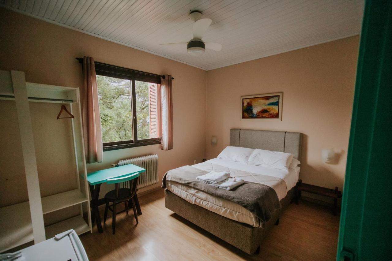 Pousada Casa Da Paz Hotel Gramado Ngoại thất bức ảnh