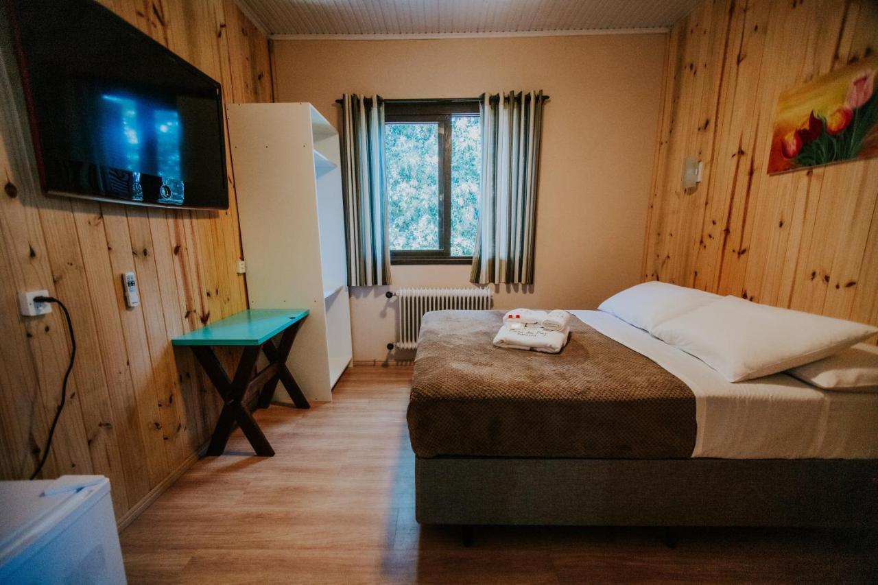 Pousada Casa Da Paz Hotel Gramado Ngoại thất bức ảnh